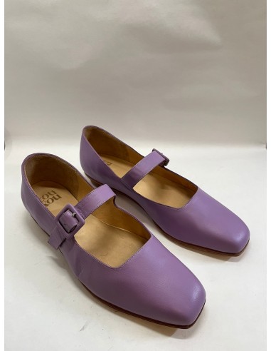 Eugenia Flat in Lilac Size 40 une grave pollution 