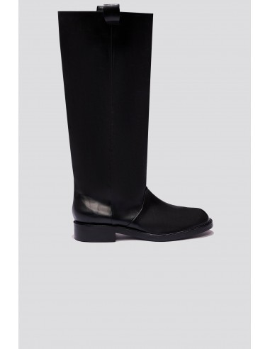 Charly Riding Boot in Black en linge