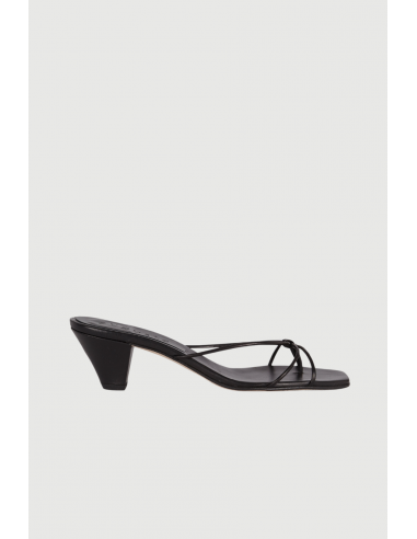 Lottie Sandals in Black Leather pas cher chine