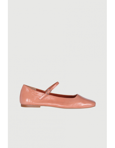 Julieta Mary Janes in Blush-coloured Patent Leather les muscles