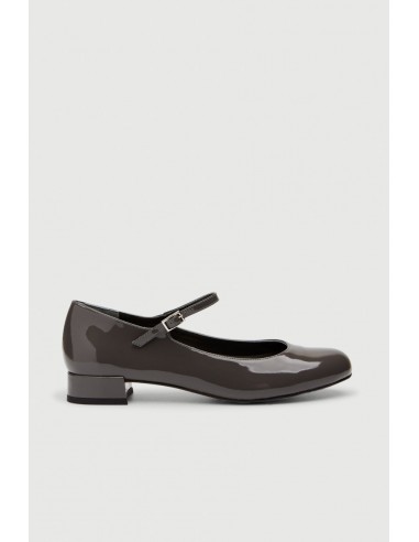 Emilia Mary Janes in Grey Patent Leather de l' environnement