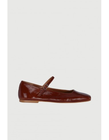 Julieta Mary Janes in Saddle-coloured Patent Leather vous aussi creer 